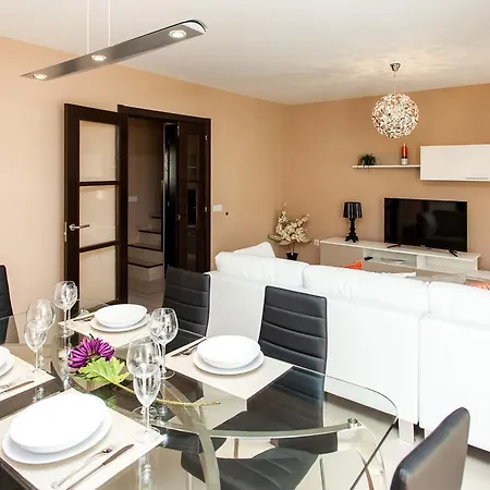 Villa Villa Golden Park By Vacanzy Collection